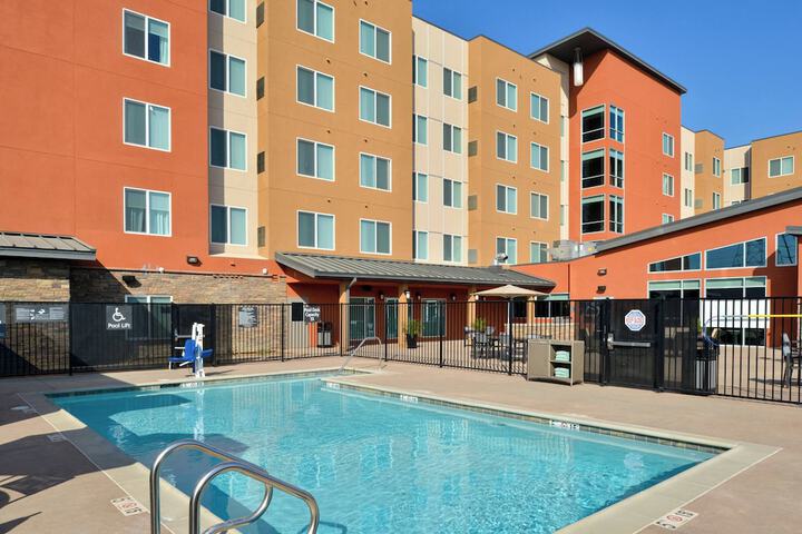 Residence Inn by Marriott Bakersfield West