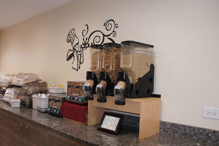 Breakfast/Coffee Service 48 of 51