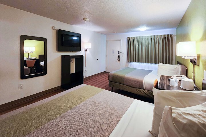 Room 45 of 50