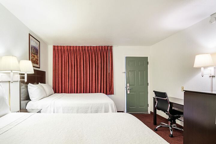 Room 26 of 31