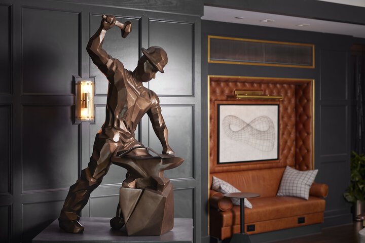 Hotel Interior 10 of 79
