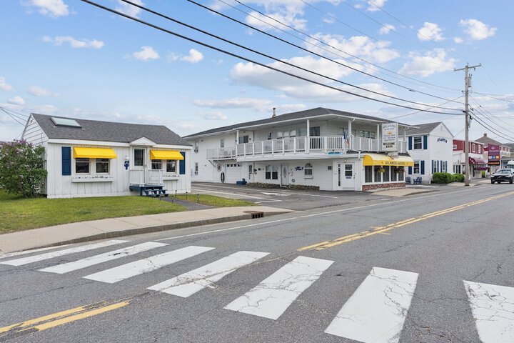 Atlantis Motel