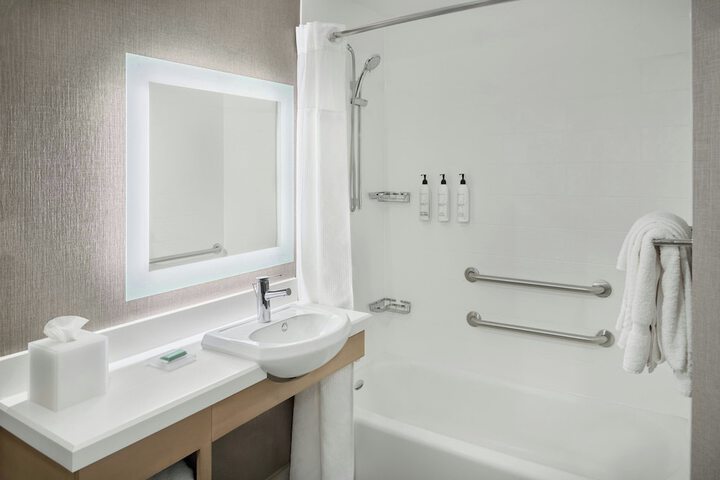 SpringHill Suites by Marriott Lansing