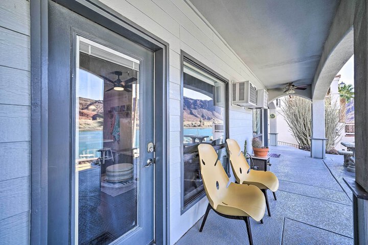 Parker Studio w / Patio & Direct River Access!