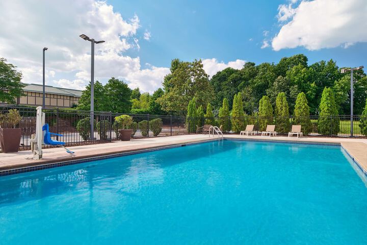 Pool 6 of 31