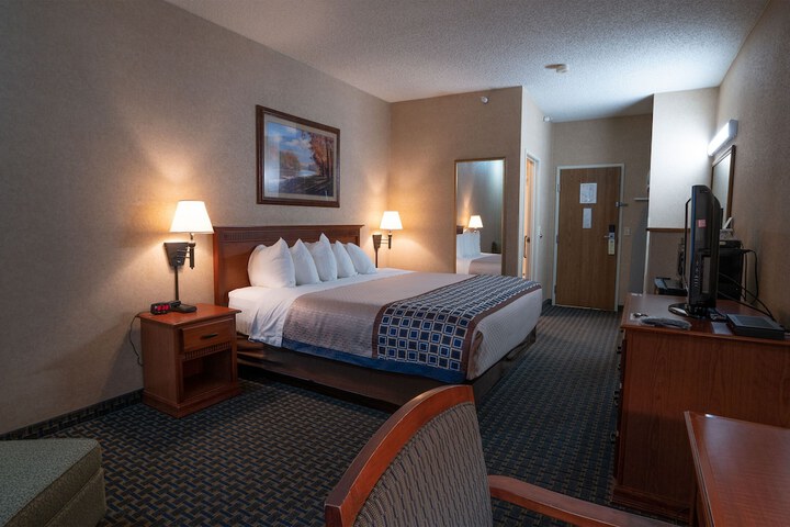 Room 15 of 24
