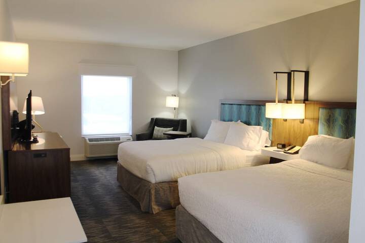 Room 36 of 121