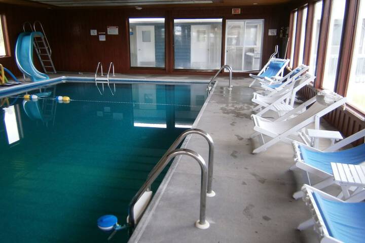 Pool 2 of 32