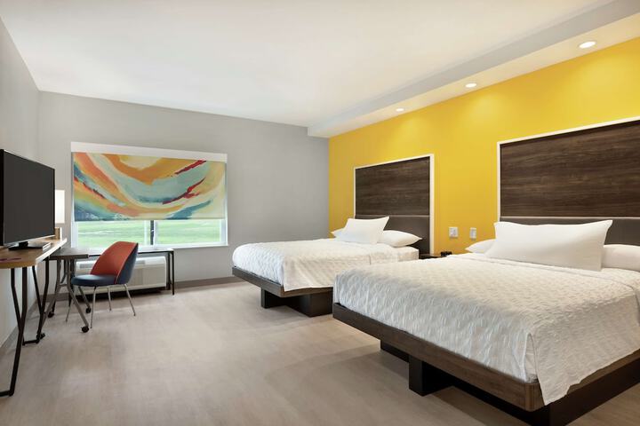 Room 18 of 34
