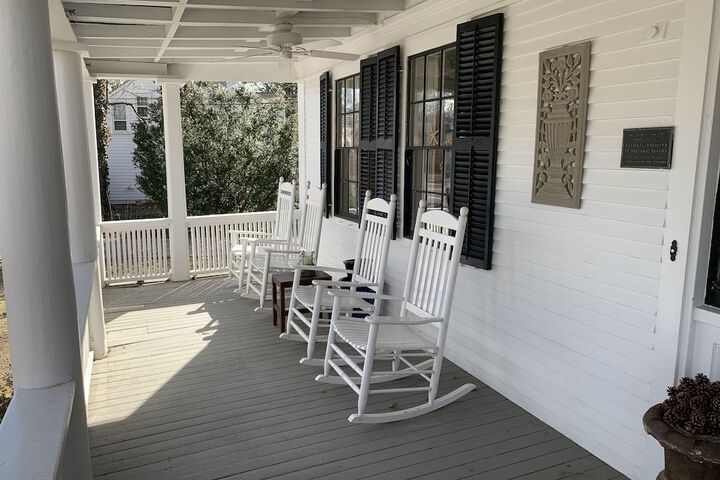 Olde Captains Inn