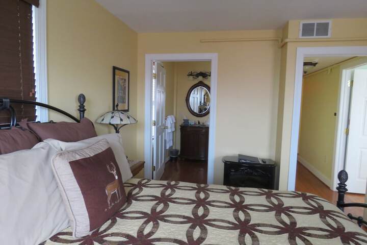 Room 39 of 64