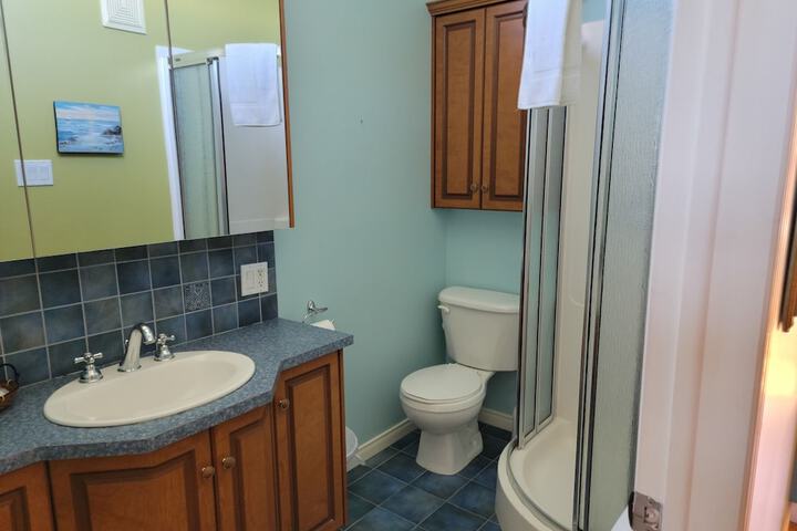 Room 20 of 102