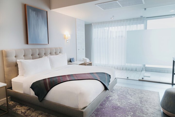 Room 21 of 97