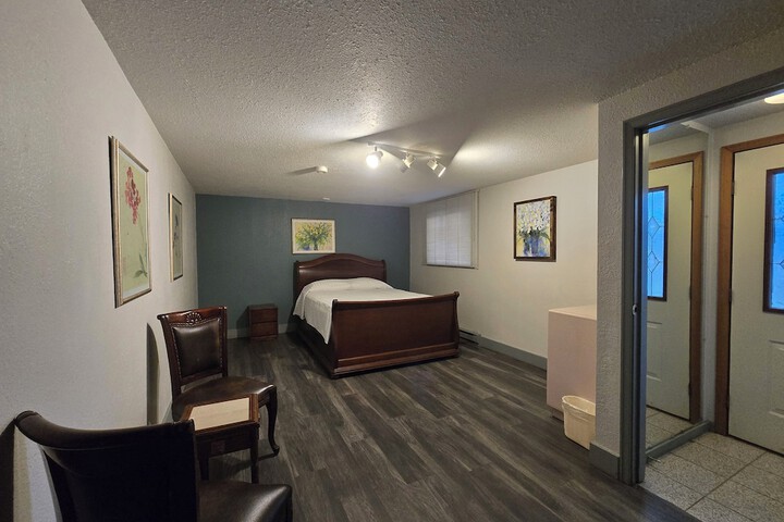 Room 44 of 53
