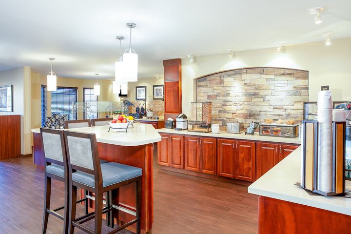 Breakfast/Coffee Service 78 of 85