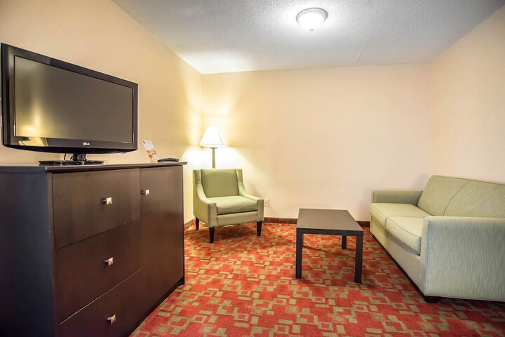 Room 13 of 41