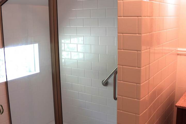 Room 8 of 35