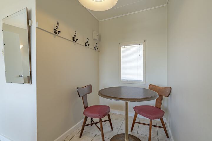 Room 44 of 83
