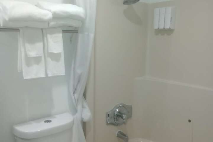 Room 22 of 28