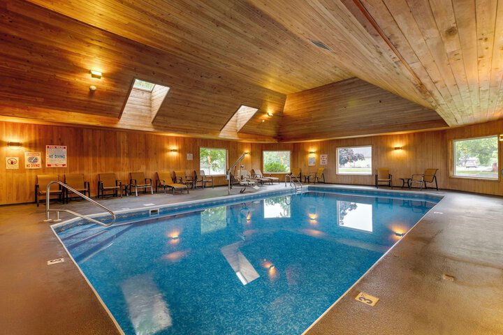 Best Western Plus Windjammer Inn & Conference Center