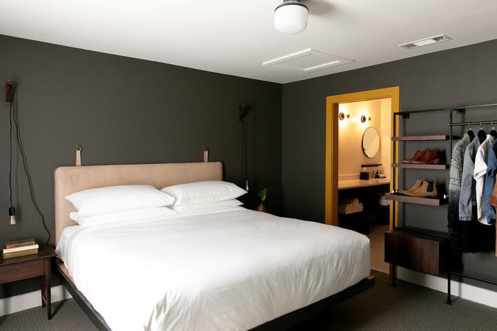 Room 26 of 55