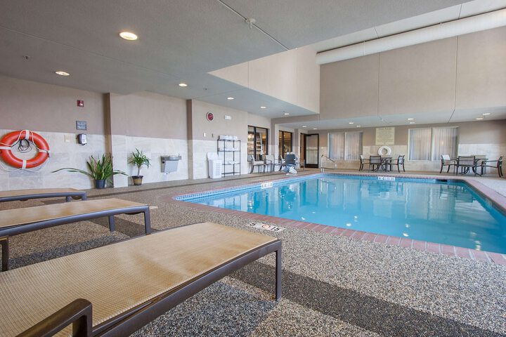 Pool 6 of 37
