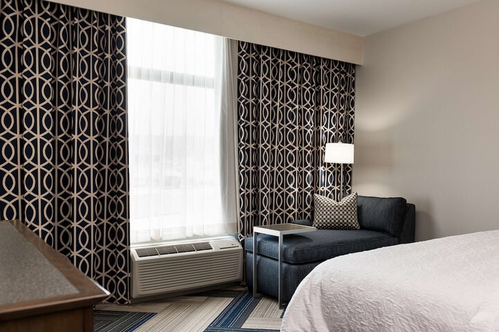 Room 29 of 52