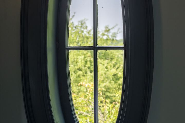 Room 54 of 112