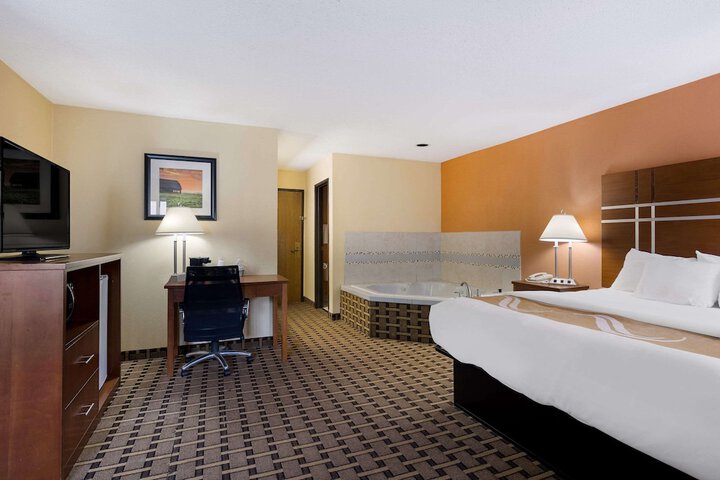 Room 19 of 30