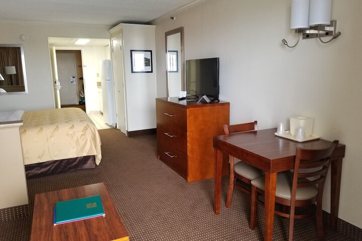 Room 19 of 56