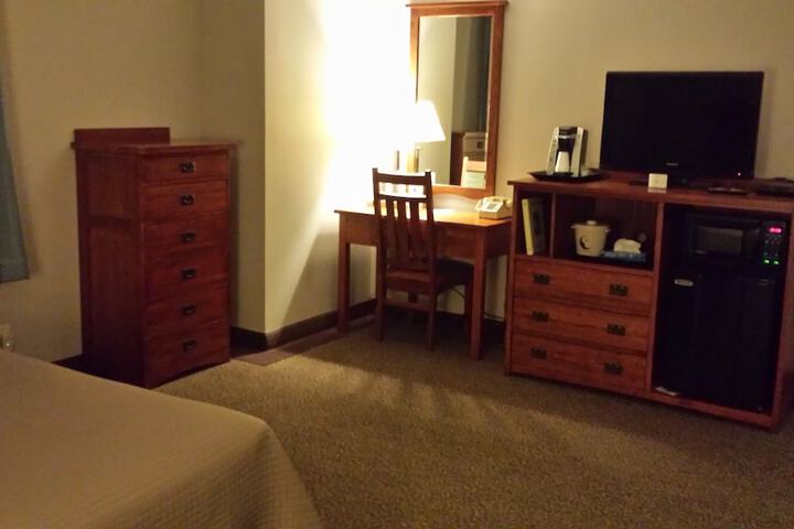 Room 17 of 40