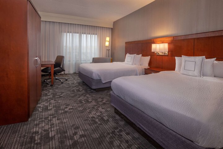 Room 18 of 27
