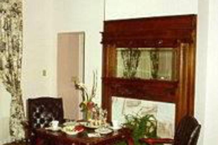 Ansley Inn