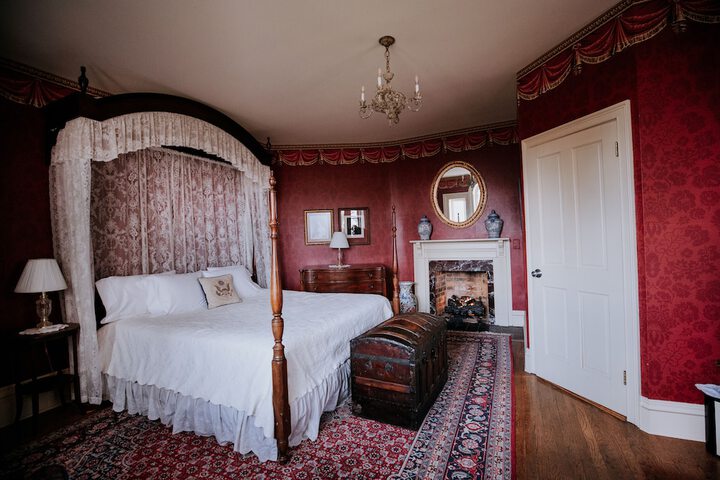 Room 19 of 29