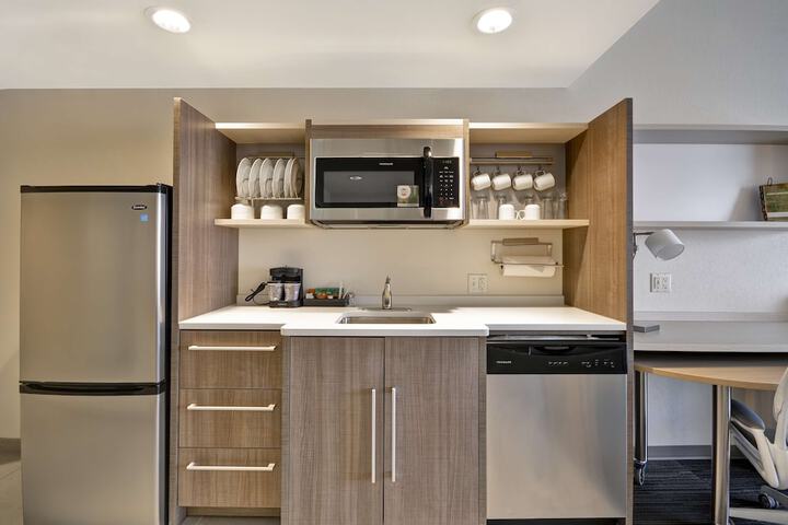 Home2 Suites by Hilton Perrysburg Levis Commons Toledo