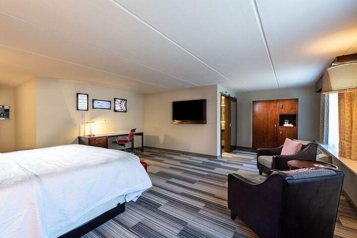 Room 18 of 29
