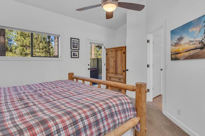 Room 53 of 89