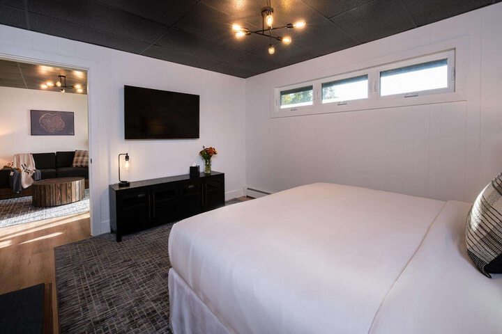 Room 30 of 40