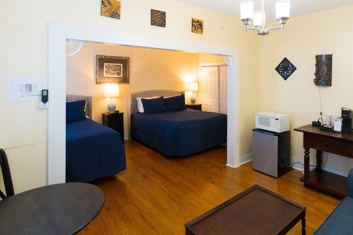 Room 37 of 52