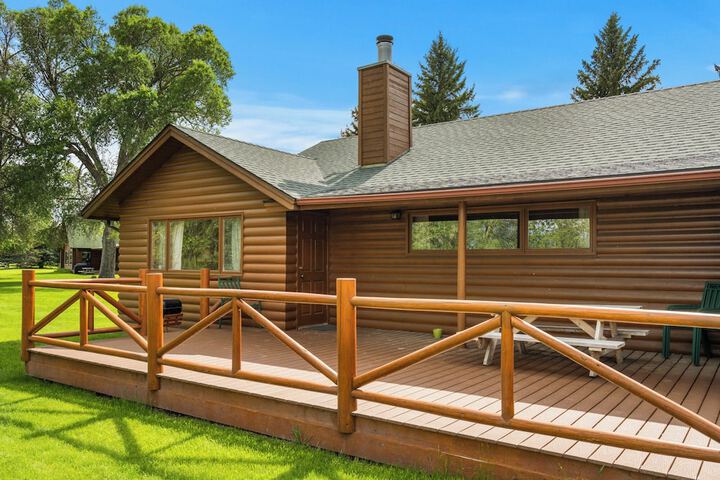 El Western Cabins & Lodges