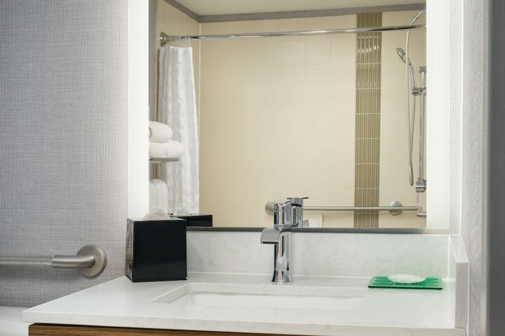 Room 14 of 31