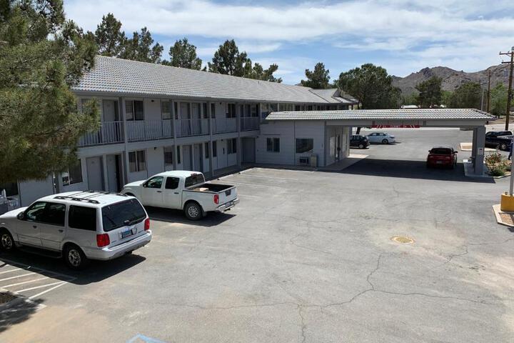 Exchange Club Motel