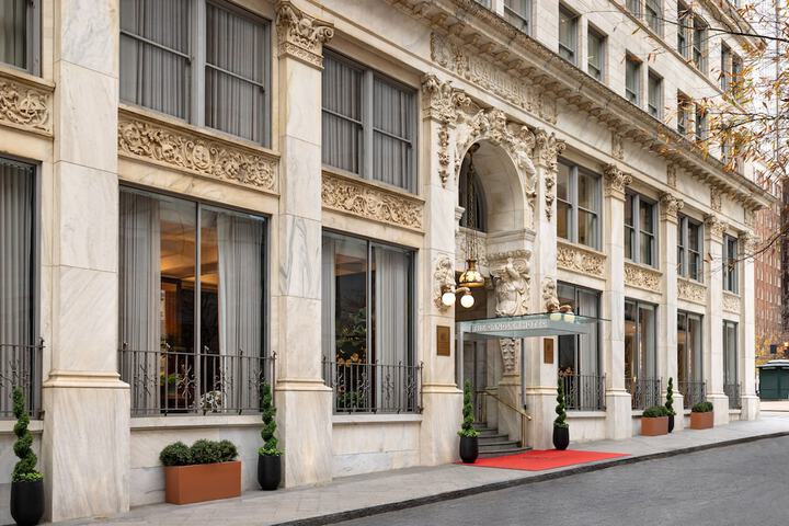 The Candler Hotel Atlanta Curio Collection by Hilton