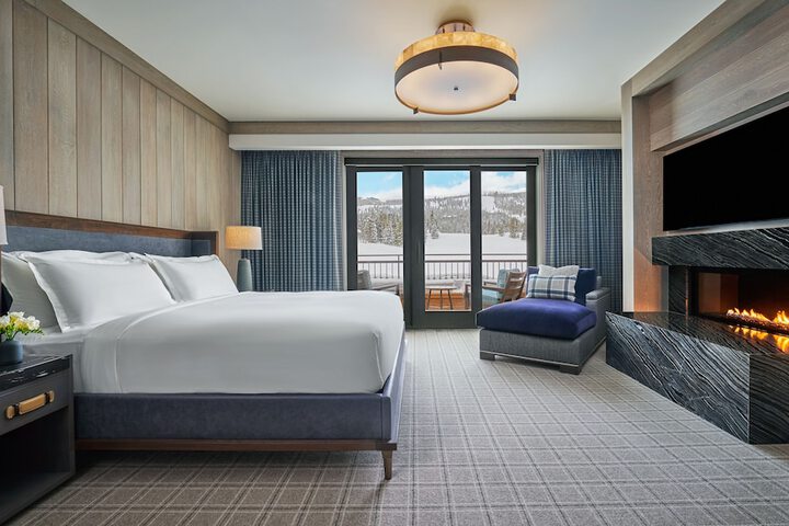 Room 30 of 120