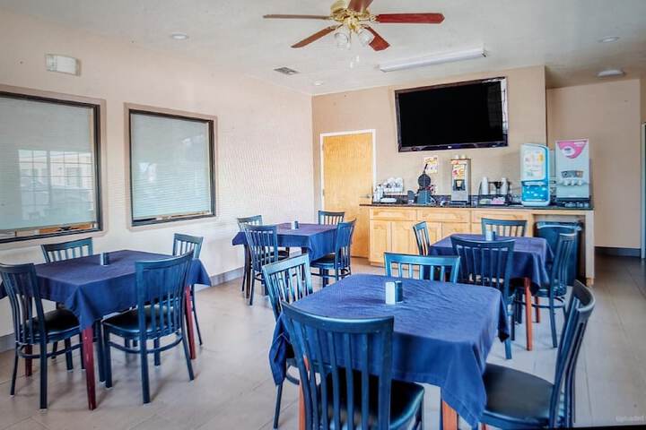 OYO Hotel Yoakum West