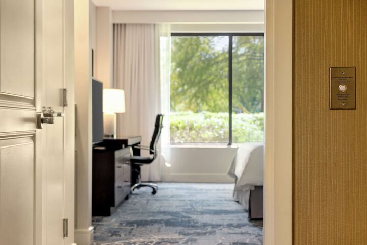 Room 46 of 154