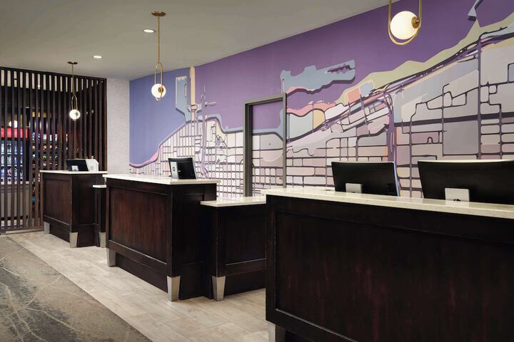 Hotel Interior 6 of 33