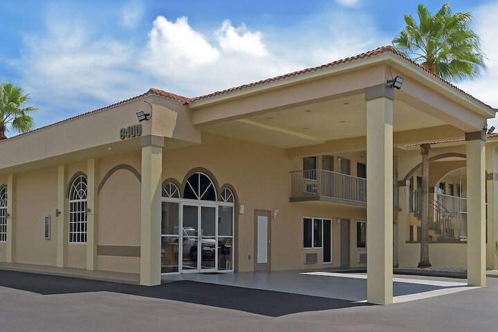 Serena Inn