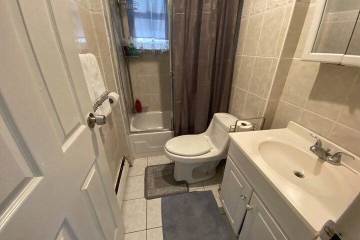 Cozy 2bedrooms Apartment in West New York Nj