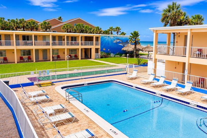 Belleair Beach Resort Motel